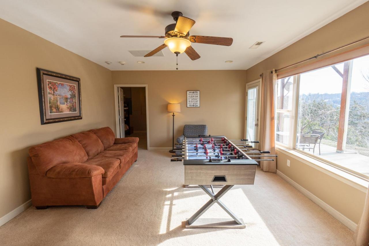 בראנסון 4Br Walk-In - Foosball Table - Hot Tub - Fire Pit - Free Tickets Included - Dv166 מראה חיצוני תמונה