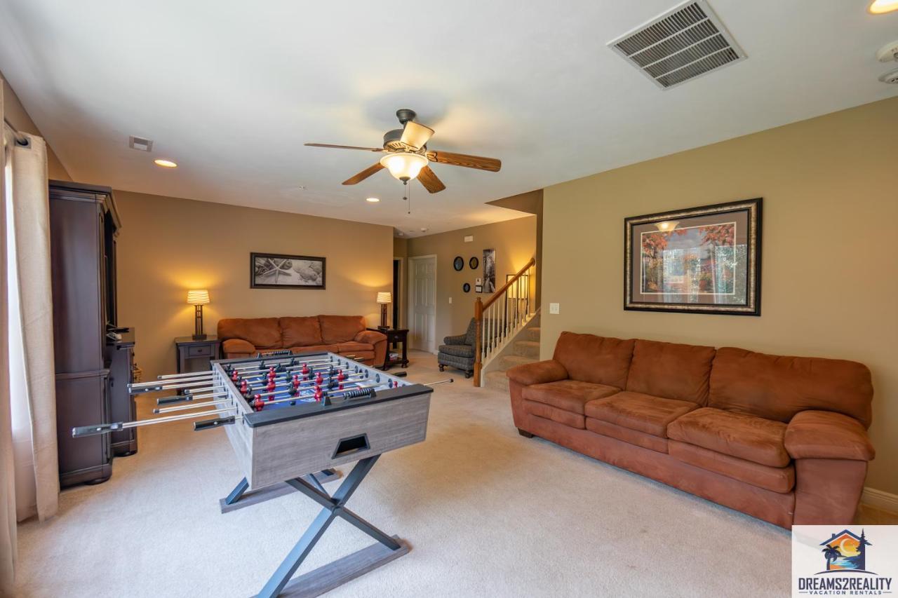 בראנסון 4Br Walk-In - Foosball Table - Hot Tub - Fire Pit - Free Tickets Included - Dv166 מראה חיצוני תמונה