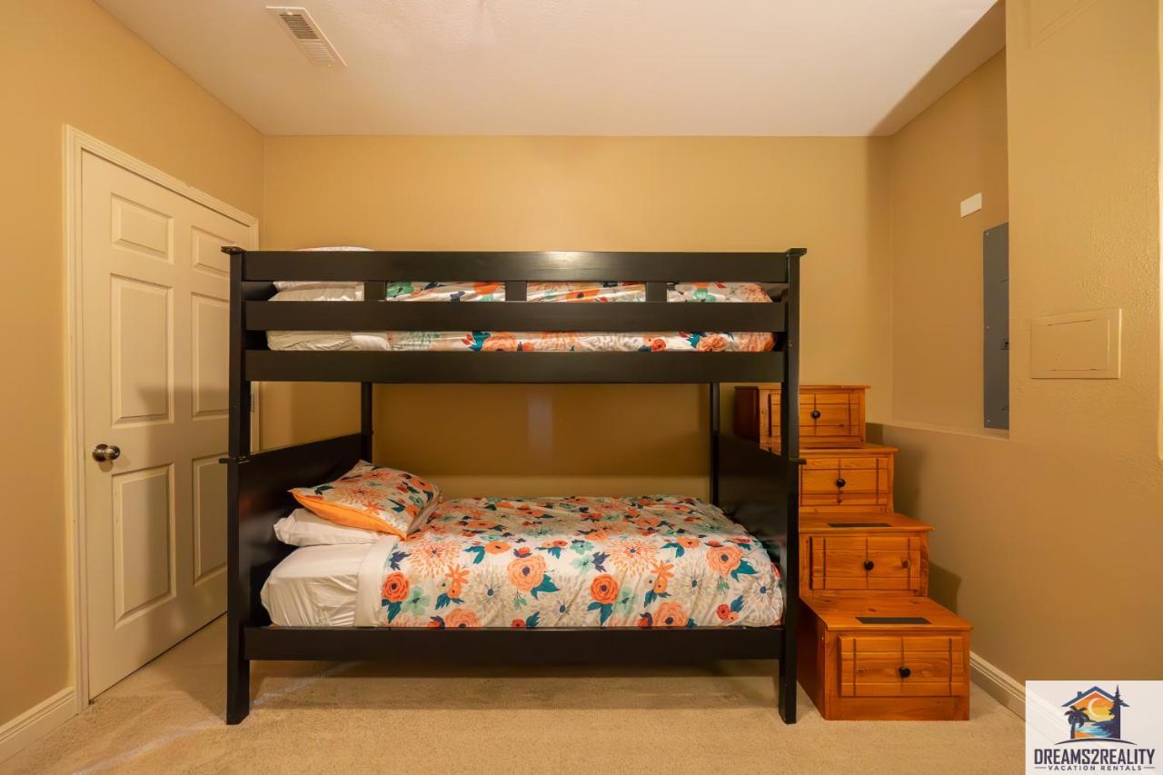 בראנסון 4Br Walk-In - Foosball Table - Hot Tub - Fire Pit - Free Tickets Included - Dv166 מראה חיצוני תמונה