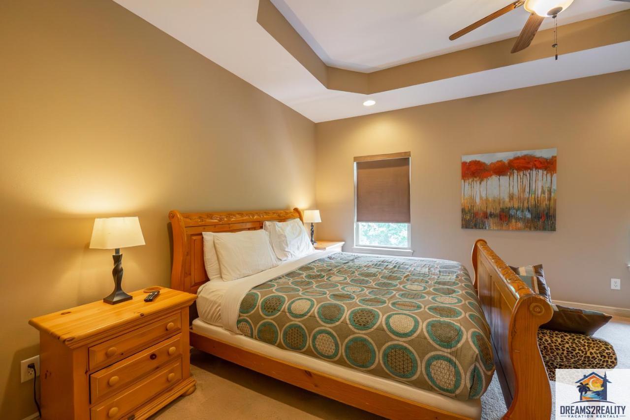 בראנסון 4Br Walk-In - Foosball Table - Hot Tub - Fire Pit - Free Tickets Included - Dv166 מראה חיצוני תמונה